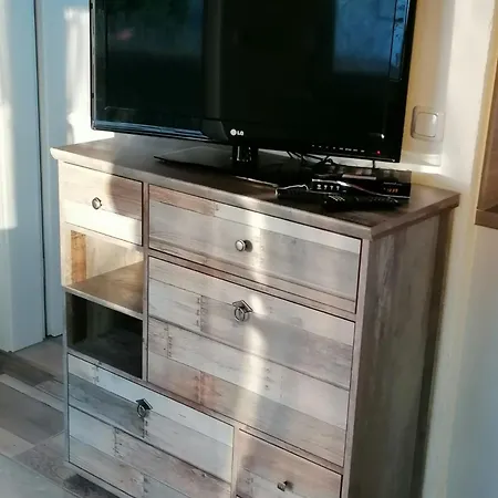 Am 2